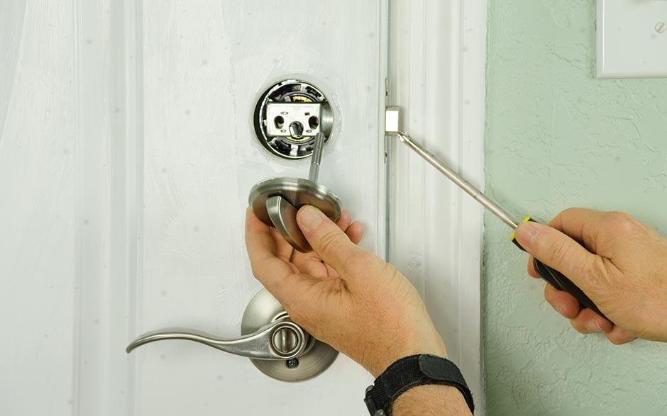 artisan serrurier pas cher Orphin